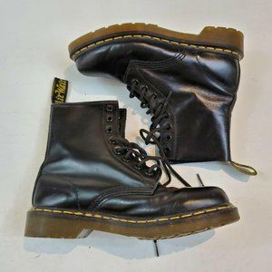 Doc Dr Martens Black Lace-up Boots Size Women’s 8